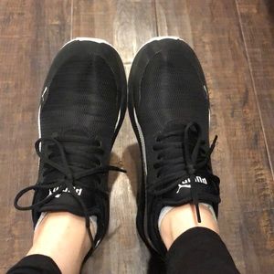 ❤️ Puma Sneakers ❤️